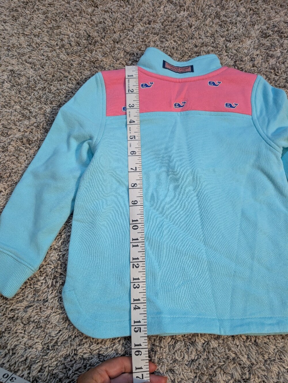 Vineyard Vines - Picture 5 of 6